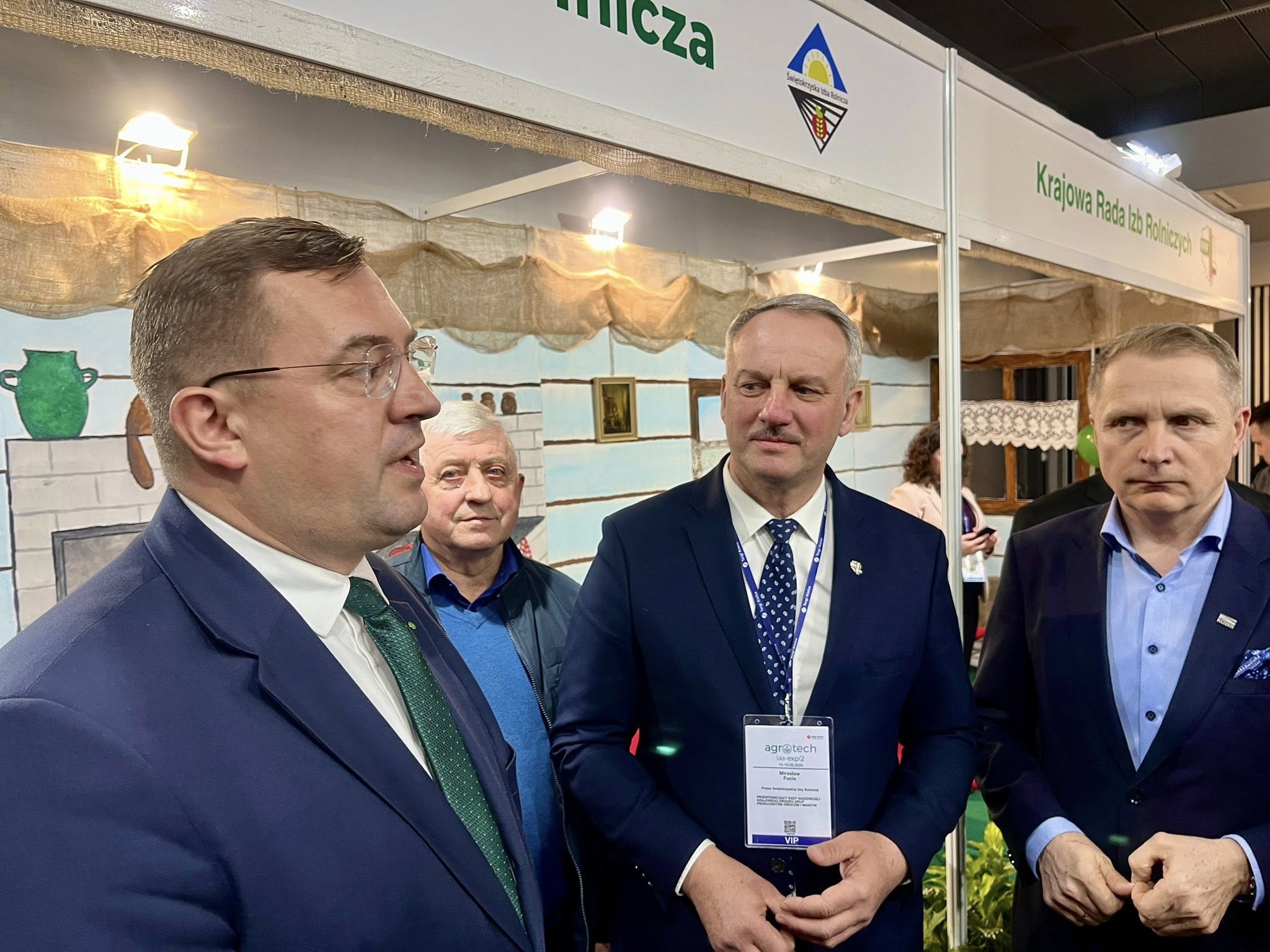 650399927_122274507476234971_3595972658104240484_n